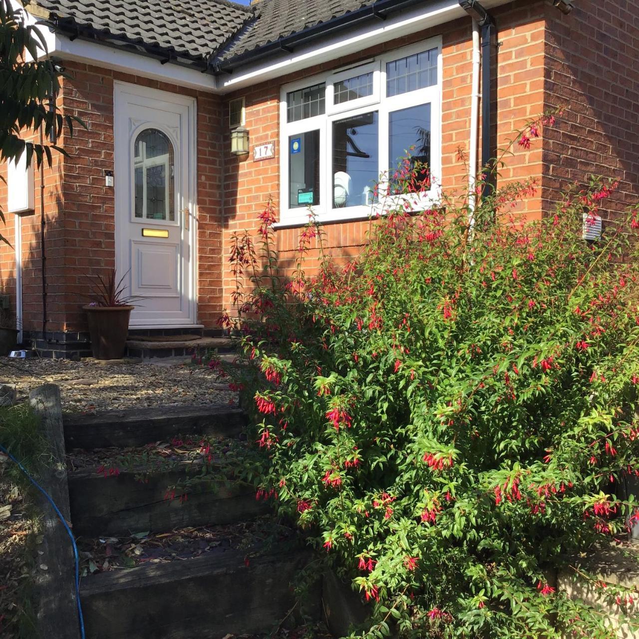 Little Lodge B&B Lutterworth Exterior photo